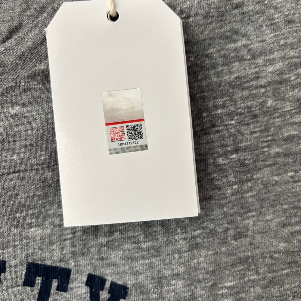 NWT League UNH Wildcats gray Blue T-Shirt SZ L - Picture 4 of 9
